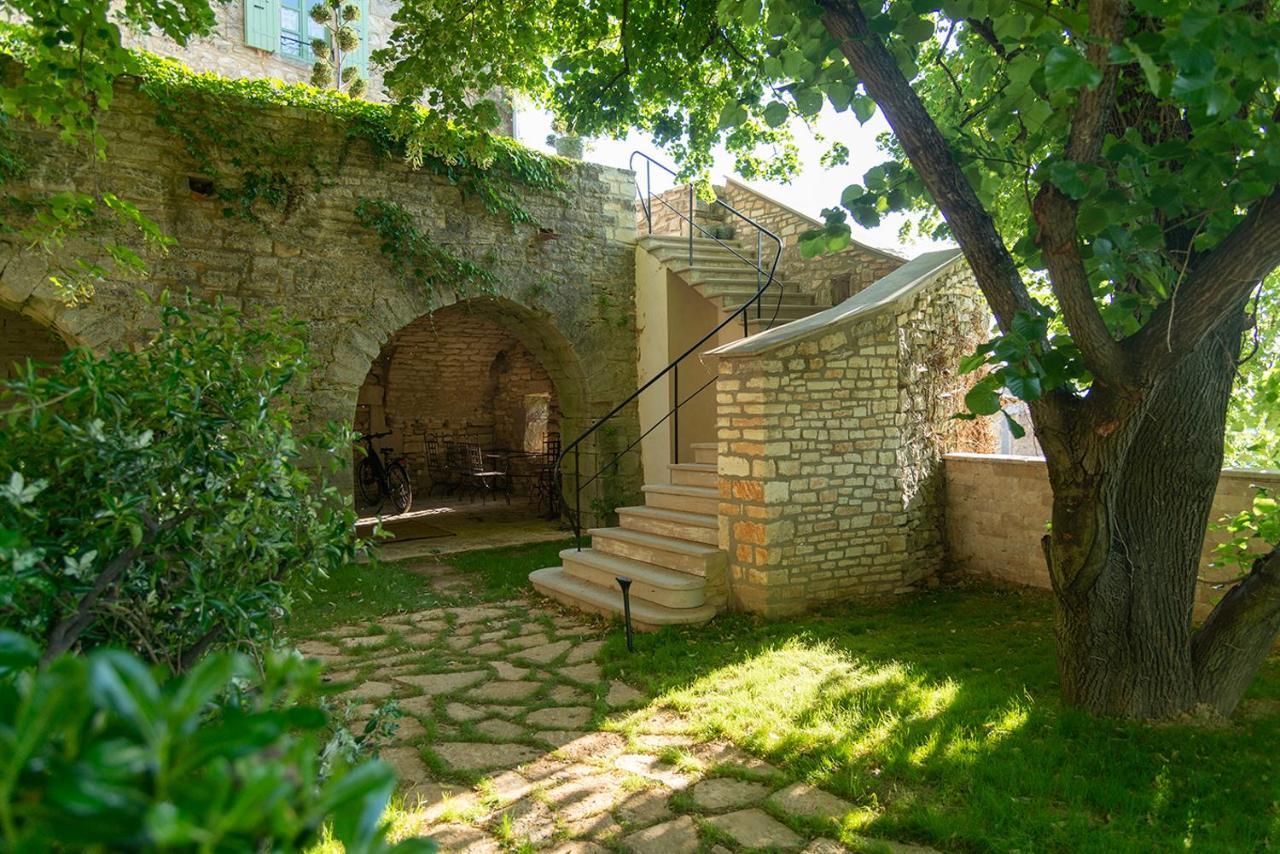Maison D'Hotes La Gourguille Баржак Екстер'єр фото