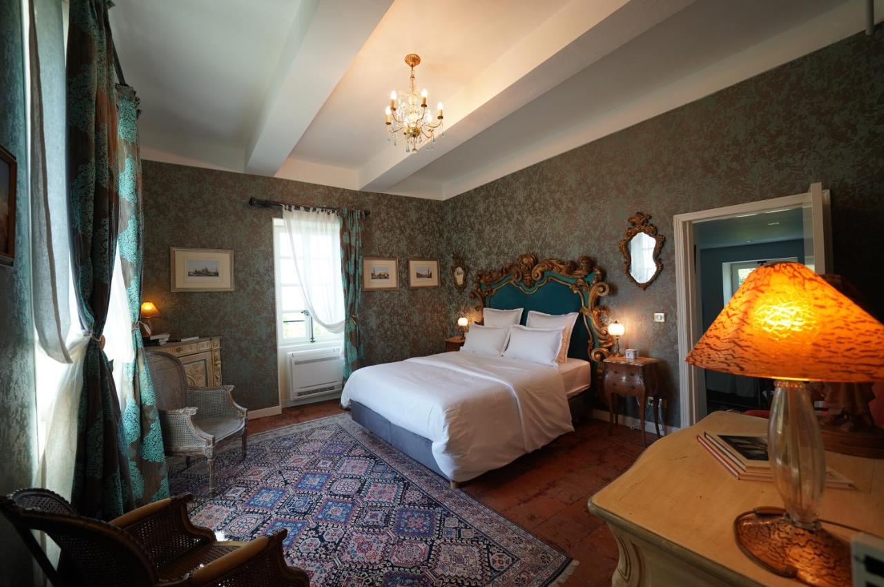 Maison D'Hotes La Gourguille Баржак Екстер'єр фото